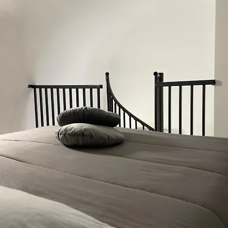 La Casa Di Vale Apartment